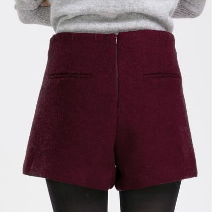 Winter Shorts with Back Zipper